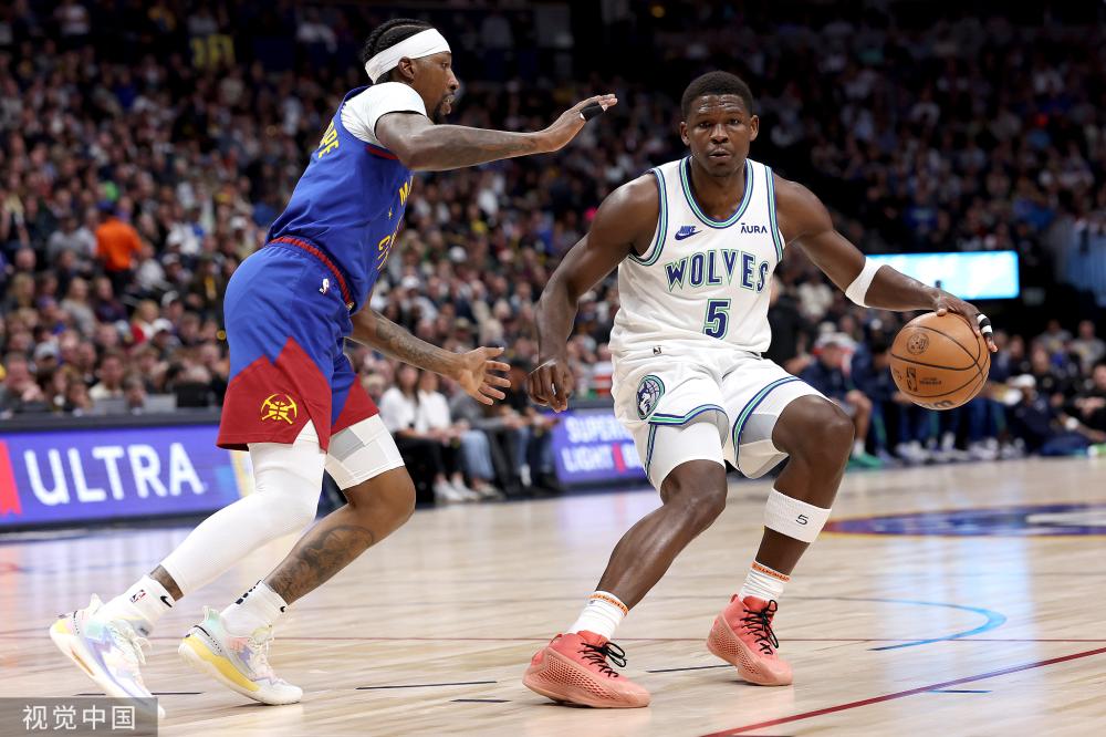 韩德君深谙 韩德君深谙