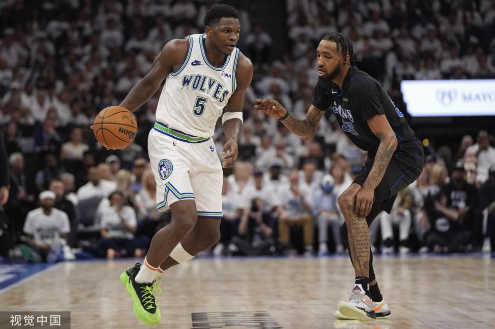 面对对手的 面对对手的