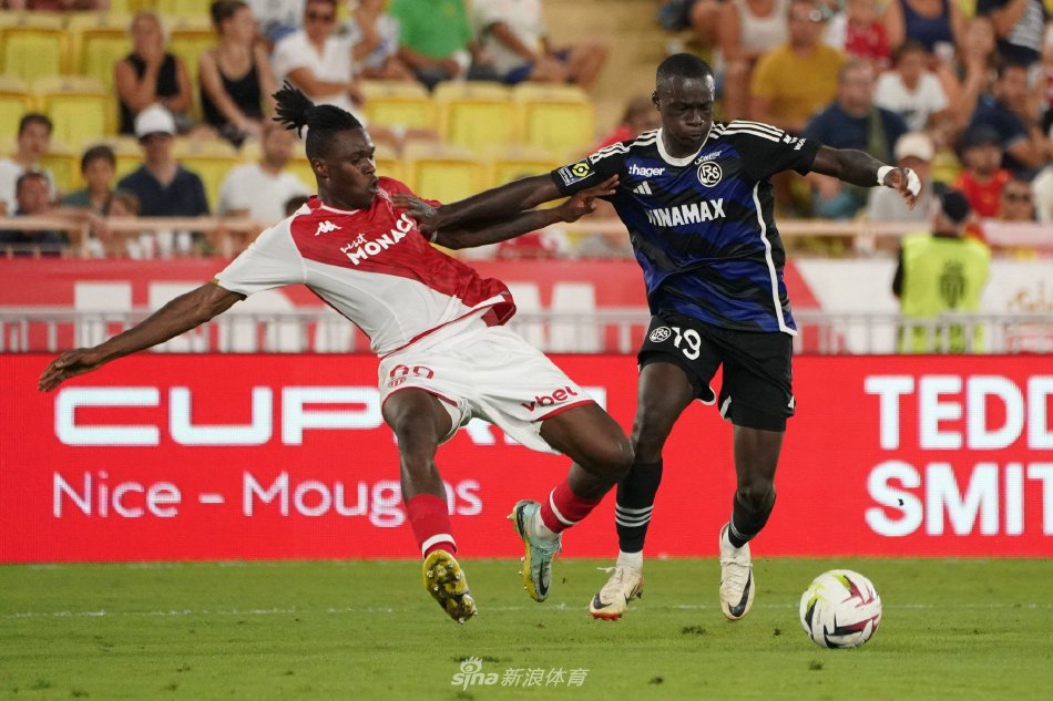员于梦雨正 员于梦雨正